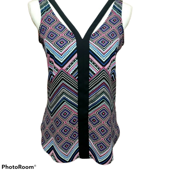 Candie's Tops - Candies Double V Cutout Shell Tank Sz XS N…